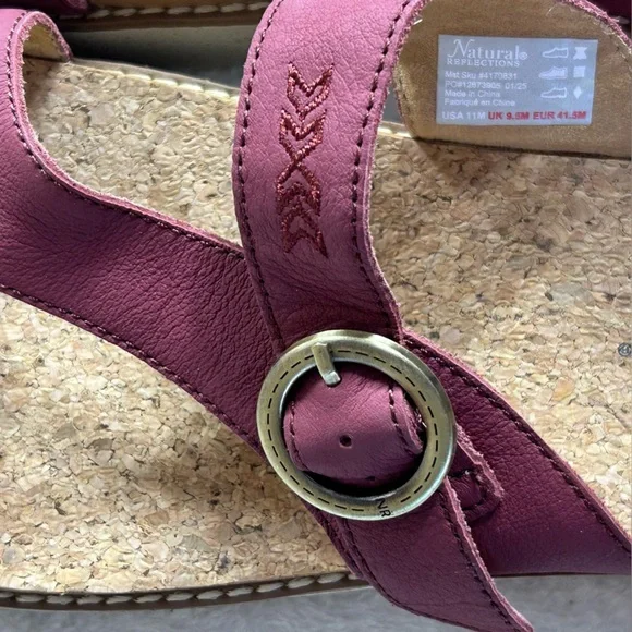 Natural Reflections Burgundy Leather Adjustable Strap Women’s Sandals Size 11 - Picture 2 of 7